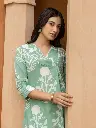 SET0181_3.webp